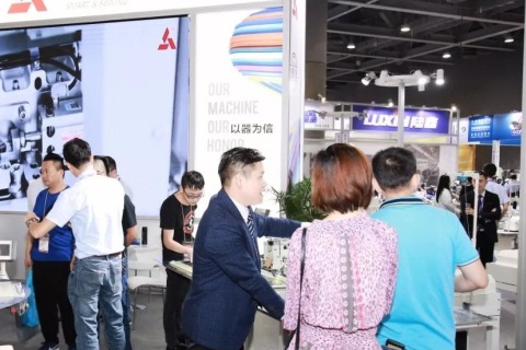 广州国际鞋类、皮革及工业设备展览会展会现场图片