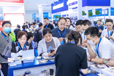 北京国际汽车内外饰及加工设备展览会展会现场图片