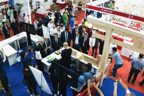 越南胡志明建材五金卫浴展览会展会现场图片