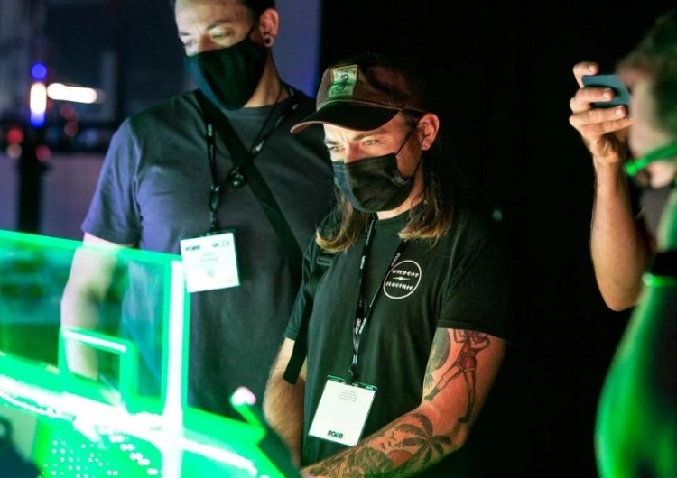 美国拉斯维加斯舞台灯光及音响展览会