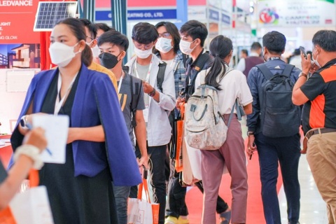 柬埔寨太阳能光伏展览会展会现场图片