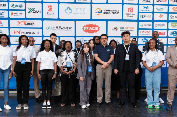 2025南非约翰内斯堡国际工业展暨中国（南非）国际贸易展览会闭幕，客户海外提货