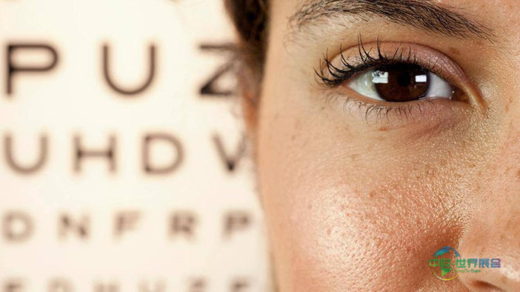 英国伦敦光学展：Jai Kudo推出Signature渐进镜片技术