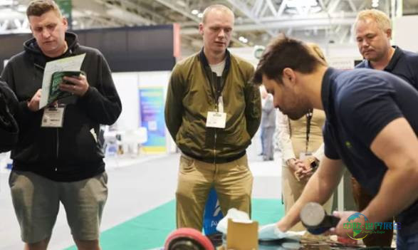 2025年英国伯明翰国际汽车零部件及售后服务展览会：现场演示和圆桌会议